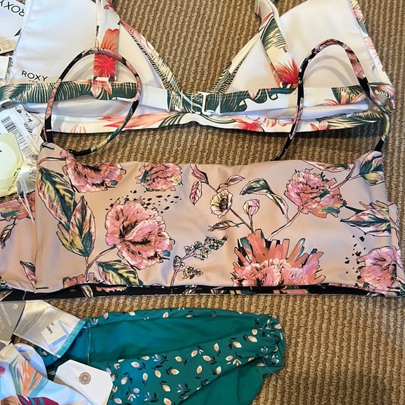 4 NWT BILLABONG/ROXY size large lot bundle - Picture 3 of 7